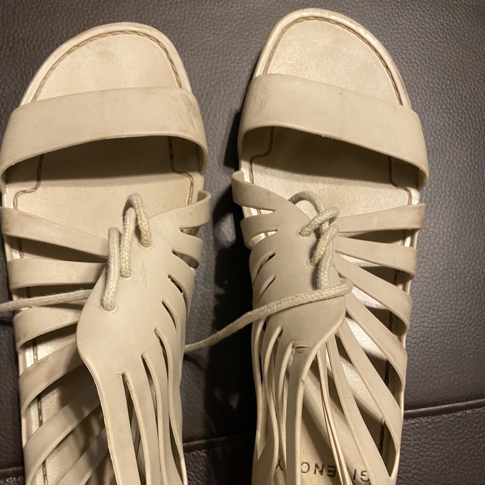 Givenchy Rubber sandals